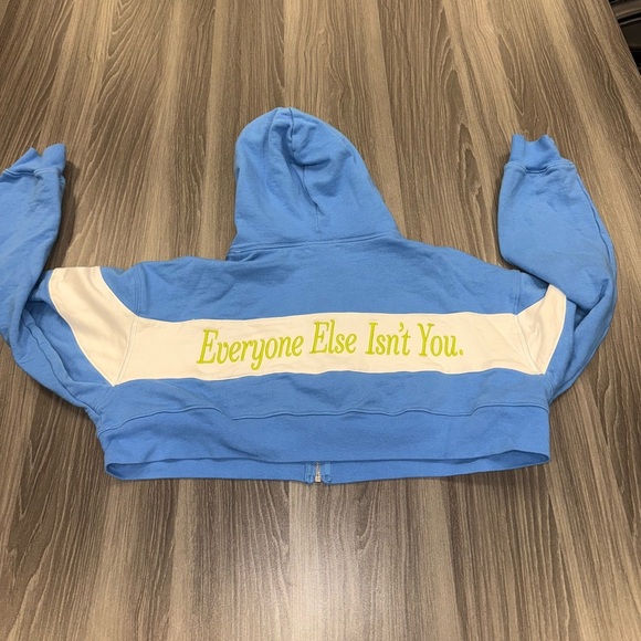 MAYFAIR 2 PC SET Hoodie Cropped + Sweatshorts Everyone Else Isn't You Size S/XS - Picture 13 of 16